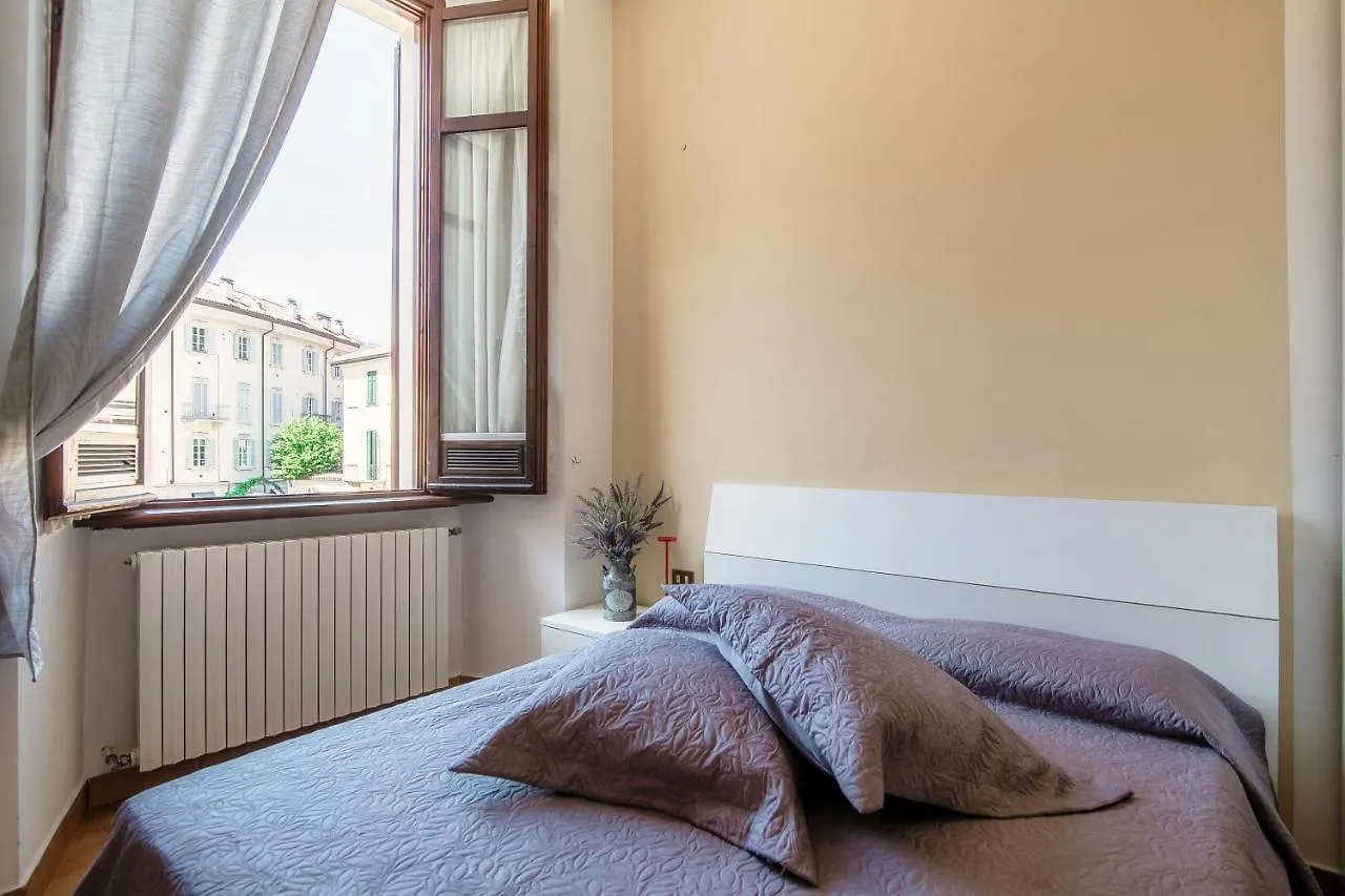 Mazzini Apartment Côme