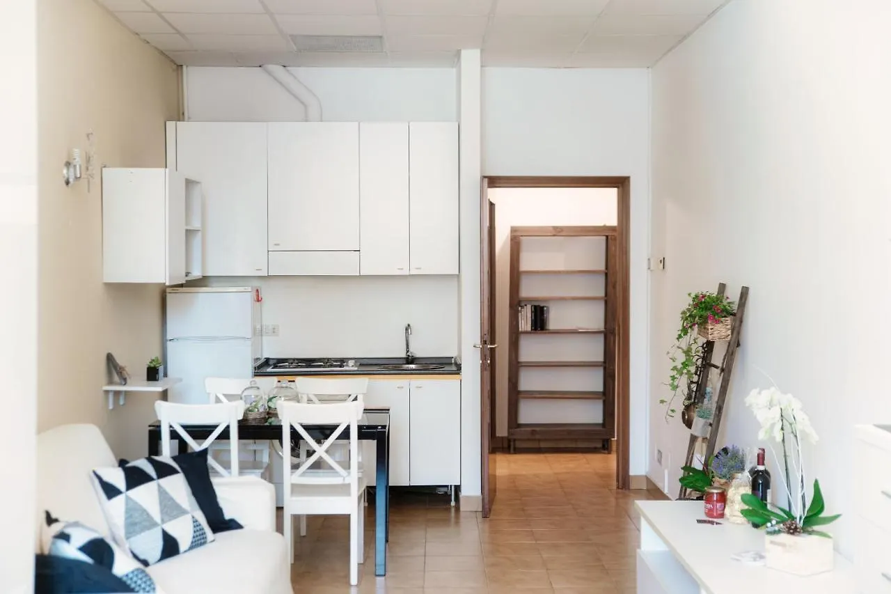 Mazzini Apartment Côme